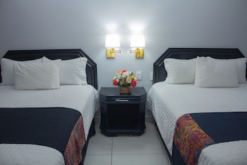 Superior Room, 2 Queen Beds