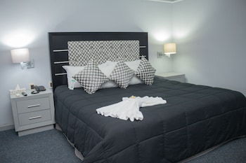 Superior Room, 1 King Bed