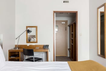 Standard Room, 2 Twin Beds, Non Smoking