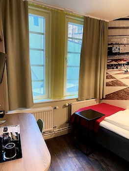 Classic Single Room