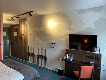 Classic Queen Room