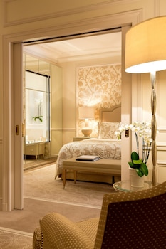 Junior Suite, 1 King Bed (Leman)