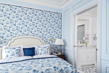 Deluxe Room, City View, Garden Area