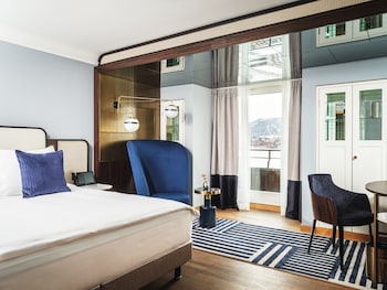 Premium Double Room, Lake View