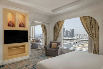 Club Suite, 1 Bedroom, Smoking