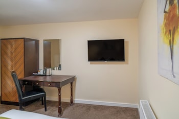 Small Double Room No Window