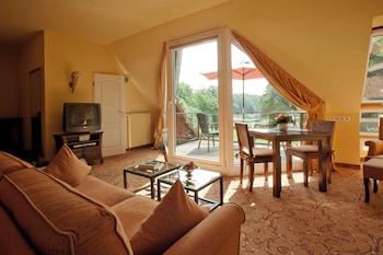 Suite, 1 Double Bed (Separate Living Room;with Sofabed)