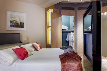 Deluxe Apartment, Annex Building (PALAZZO)
