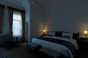 COMFY LODGE / RESTFUL COTTAGE SUITE
