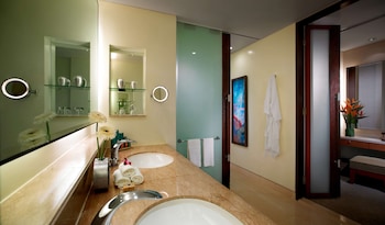 Garden Executive Suite (King)