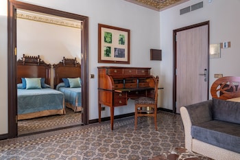 Suite Miró