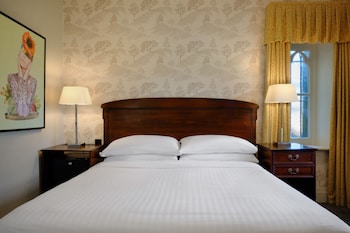 Traditional Room, 1 King Bed