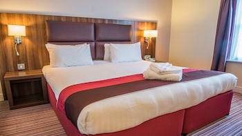 Standard Room, 1 King Bed