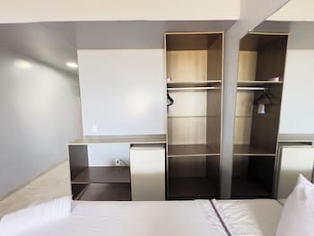 Premium Quadruple Room