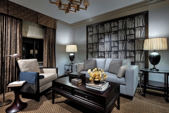 Superior Suite, 1 King Bed with Sofa bed, City View (One Bedroom Suite)