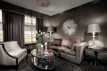 Superior Suite, 1 King Bed with Sofa bed, City View (One Bedroom Suite)