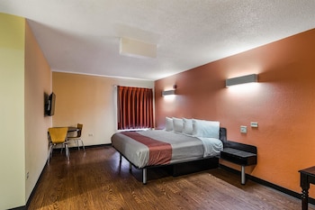Standard Room, 1 Queen Bed, Non Smoking