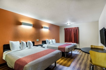 Standard Room, 2 Queen Beds, Smoking