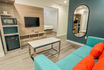 Studio Suite, 2 Queen Beds, Non Smoking