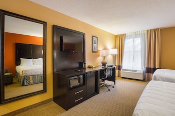 Standard Room, 2 Queen Beds, Non Smoking