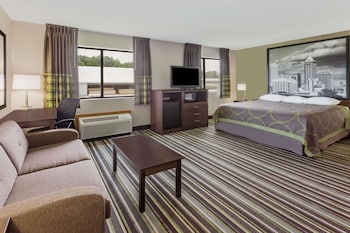 Studio Suite, 1 King Bed, Non Smoking