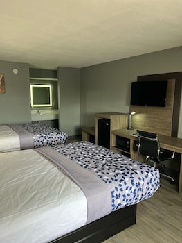 Standard Room, 2 Queen Beds, Non Smoking