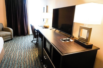 Room, 2 Queen Beds, Accessible, Non Smoking