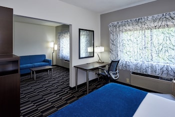 Suite, Multiple Beds