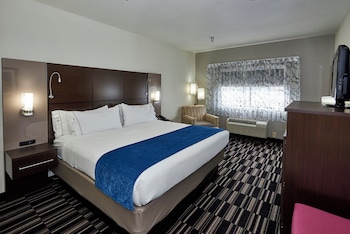 Standard Room, 1 King Bed, Accessible (Mobility, Roll-In Shower)