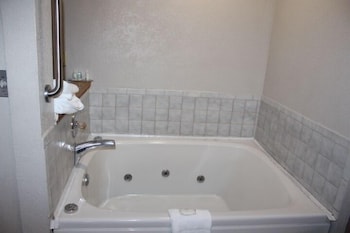 Deluxe Room, 1 King Bed, Non Smoking