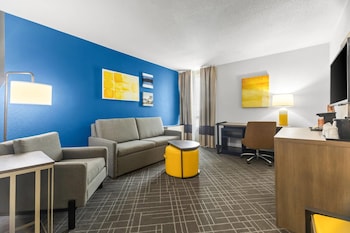 Standard Studio Suite, Multiple Beds, Non Smoking (Upgrade)