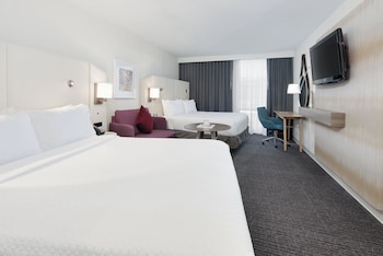 Premium Room, 2 Queen Beds, Balcony