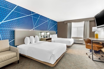 Room, 2 Queen Beds, Accessible, Non Smoking