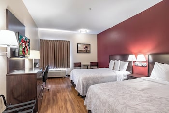 Standard Room, 2 Queen Beds (Smoke Free)
