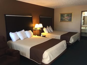 Room, 2 Queen Beds, Non Smoking
