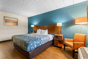 Suite, 1 King Bed, Non Smoking, Jetted Tub