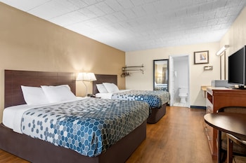 Deluxe Room, 2 Queen Beds, Non Smoking