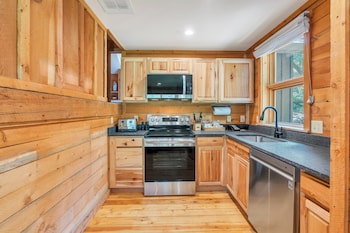 Mountain Suite - Cottage Room