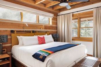 Mountain Loft - Cottage Room