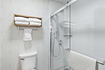 Room, 2 Queen Beds, Non Smoking
