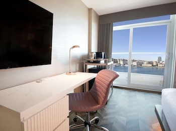 Room, 2 Queen Beds, Ocean View