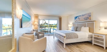 Pool/Partial Gulf View King (ADA)