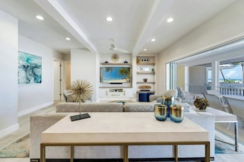 Room, 4 Bedrooms (Beach Home 7)