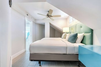 Room, 4 Bedrooms (Land's End 1628)