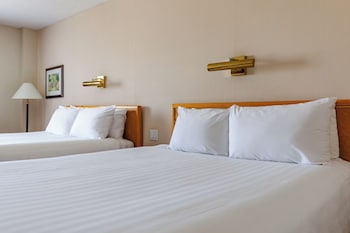Classic Room, 2 Double Beds