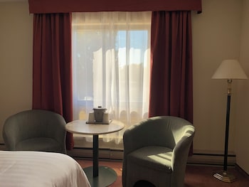 Classic Room, 2 Queen Beds