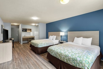 Room, 2 Queen Beds, Non Smoking (Efficiency)