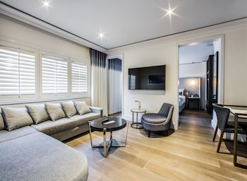 One Bedroom Suite