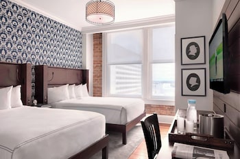 2 Queen Beds, High Floor, Guest Room