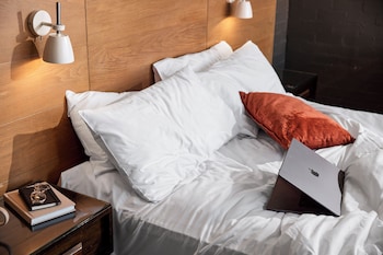 Studio Suite, 1 King Bed